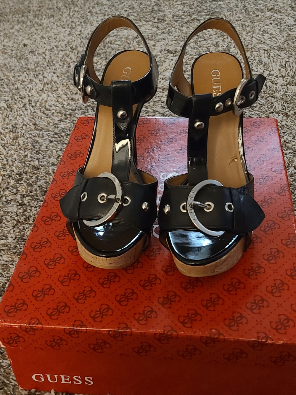 GUESS Black Patent Platform 5" Stiletto Heels Buckle Sandals Size 6 EUC - Picture 2 of 8